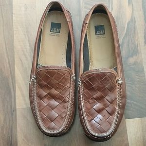 NWOT Johnston & Murphy men's brown leather loafers